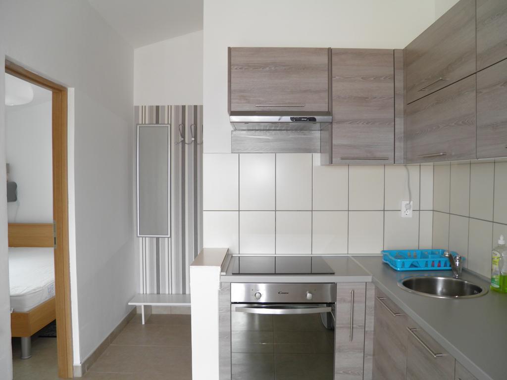 Apartments Zen มาสเลนีซา ภายนอก รูปภาพ